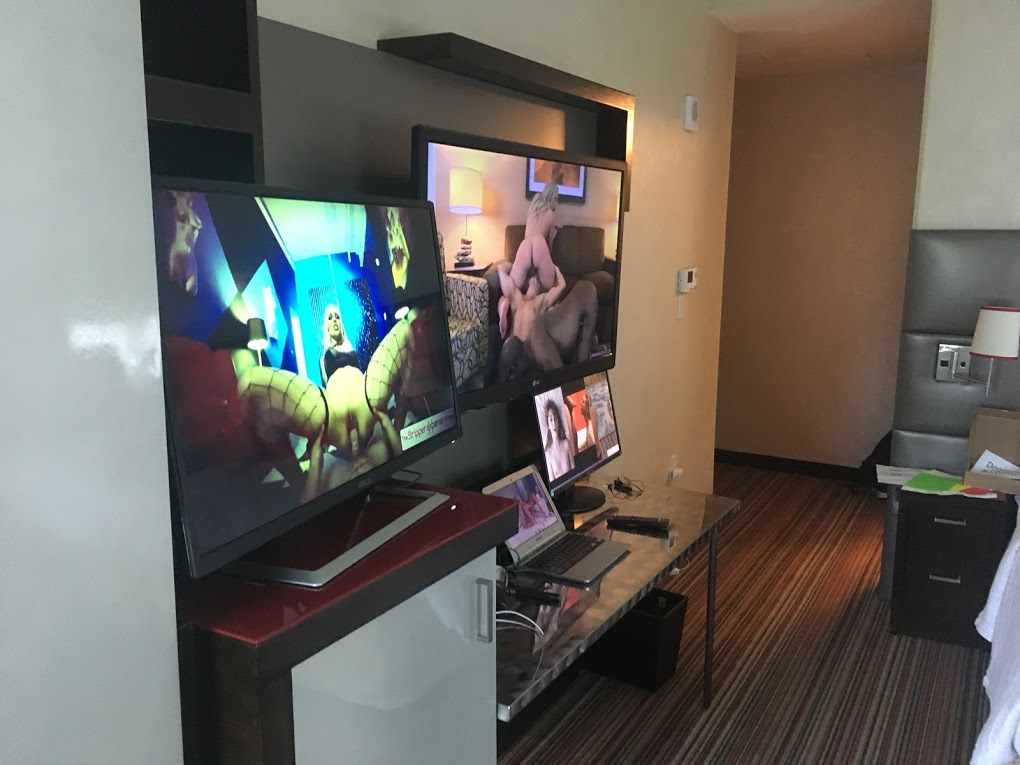 Video screens 2