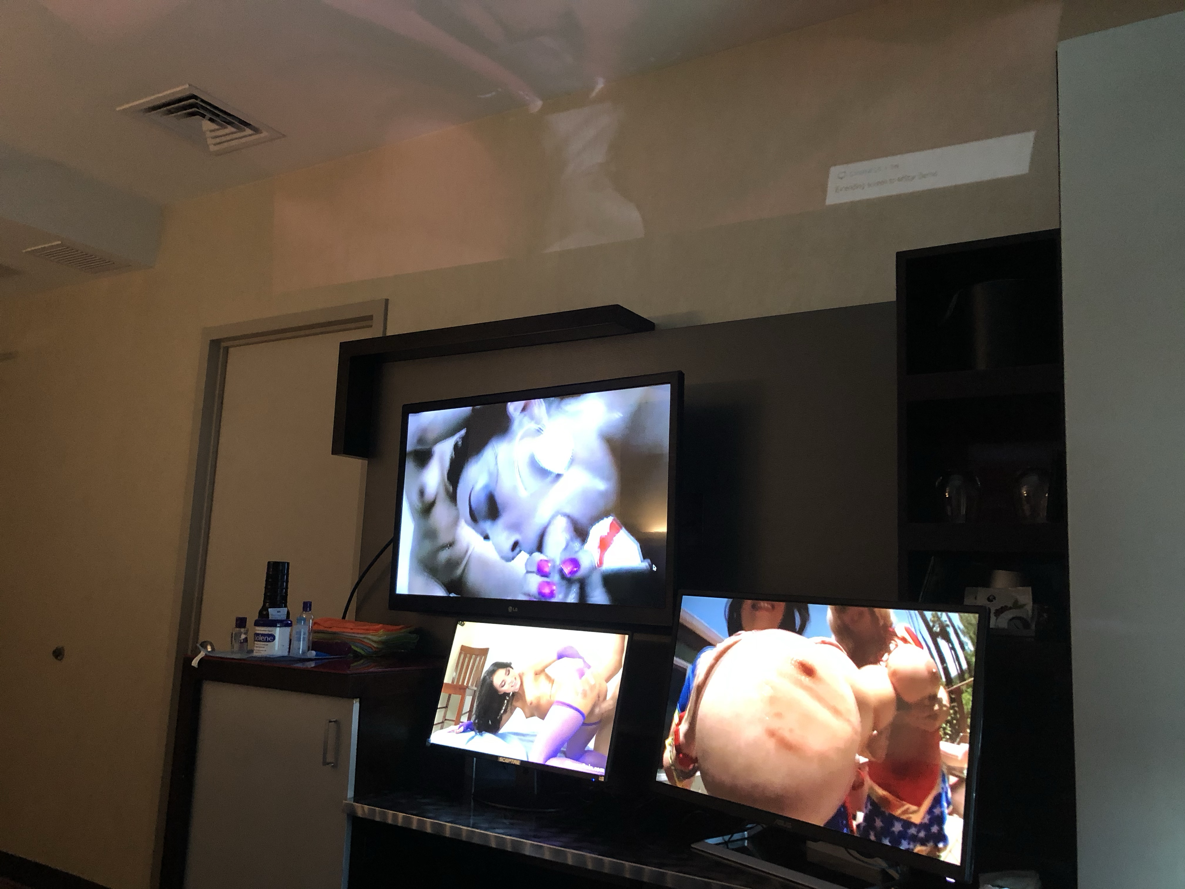 Video wall 1